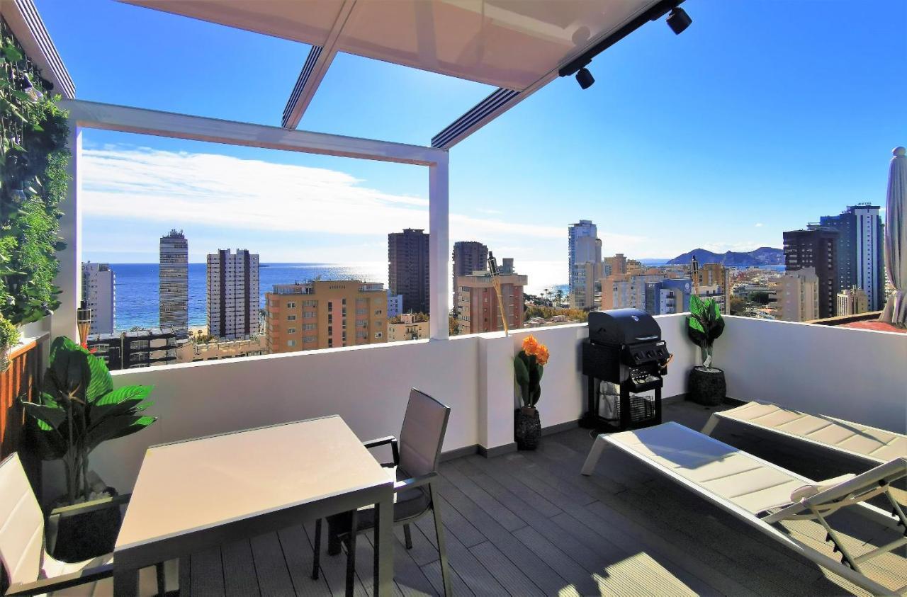 Penthouse Cervantes Sea View Бенидорм Екстериор снимка
