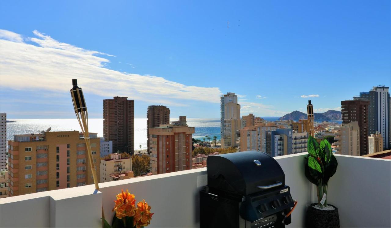 Penthouse Cervantes Sea View Бенидорм Екстериор снимка