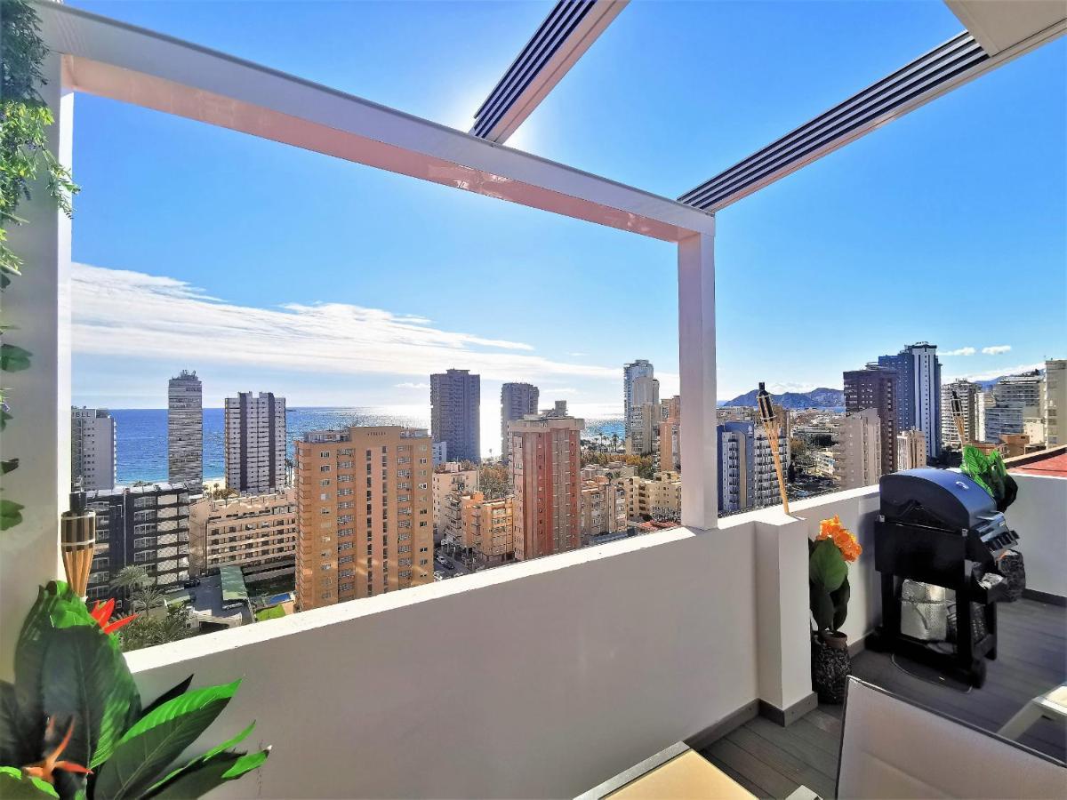 Penthouse Cervantes Sea View Бенидорм Екстериор снимка